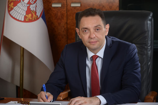 Морамо да преиспитамо наш пут у ЕУ: Александар Вулин о изазовима српске политике